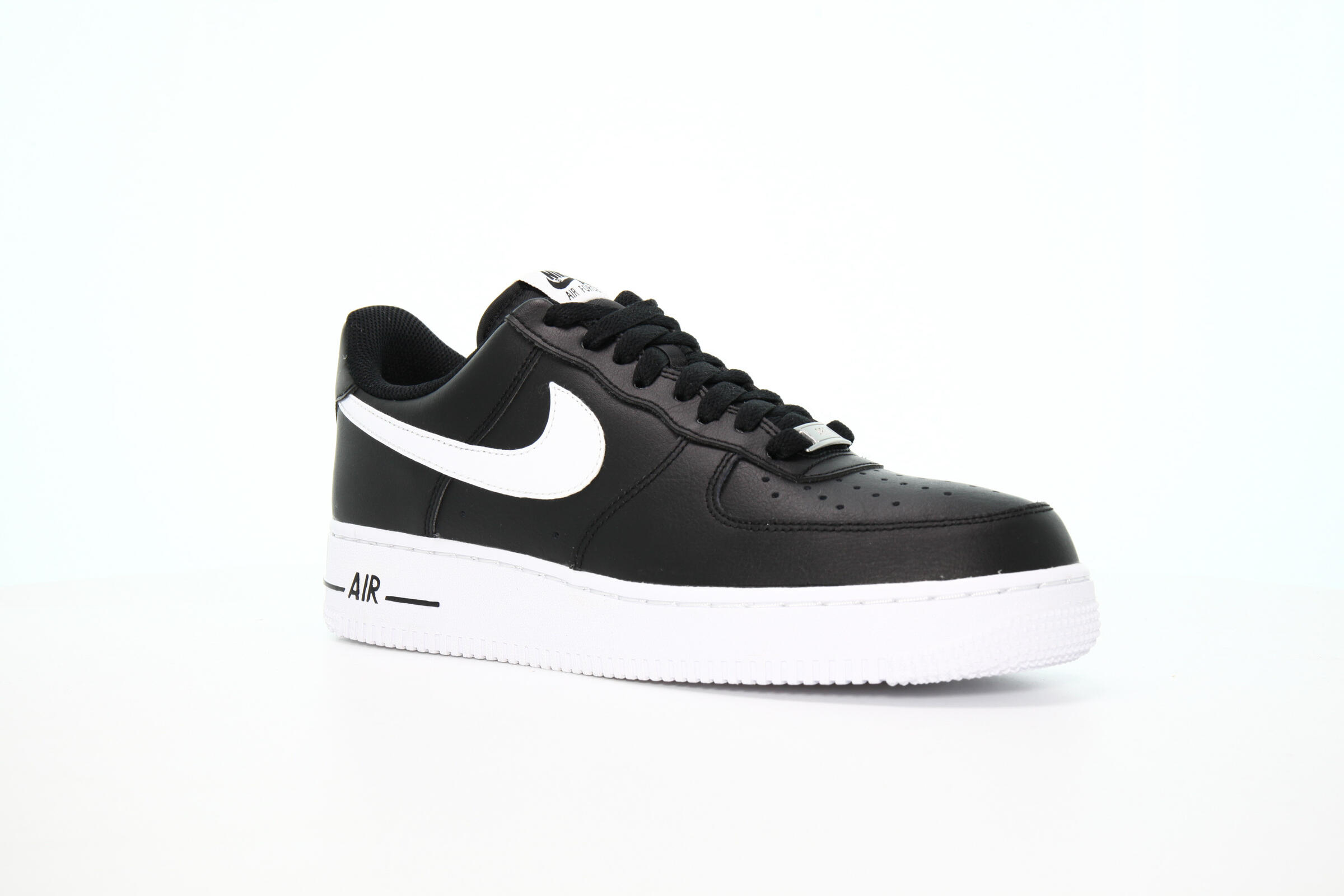 Nike AIR FORCE 1 '07 